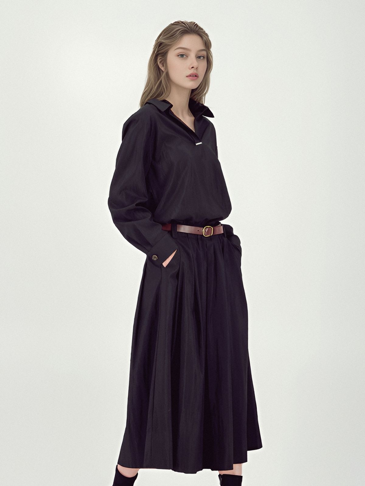 아쿠드(ACUD) Glossy Set-Up Two-Piece _Black