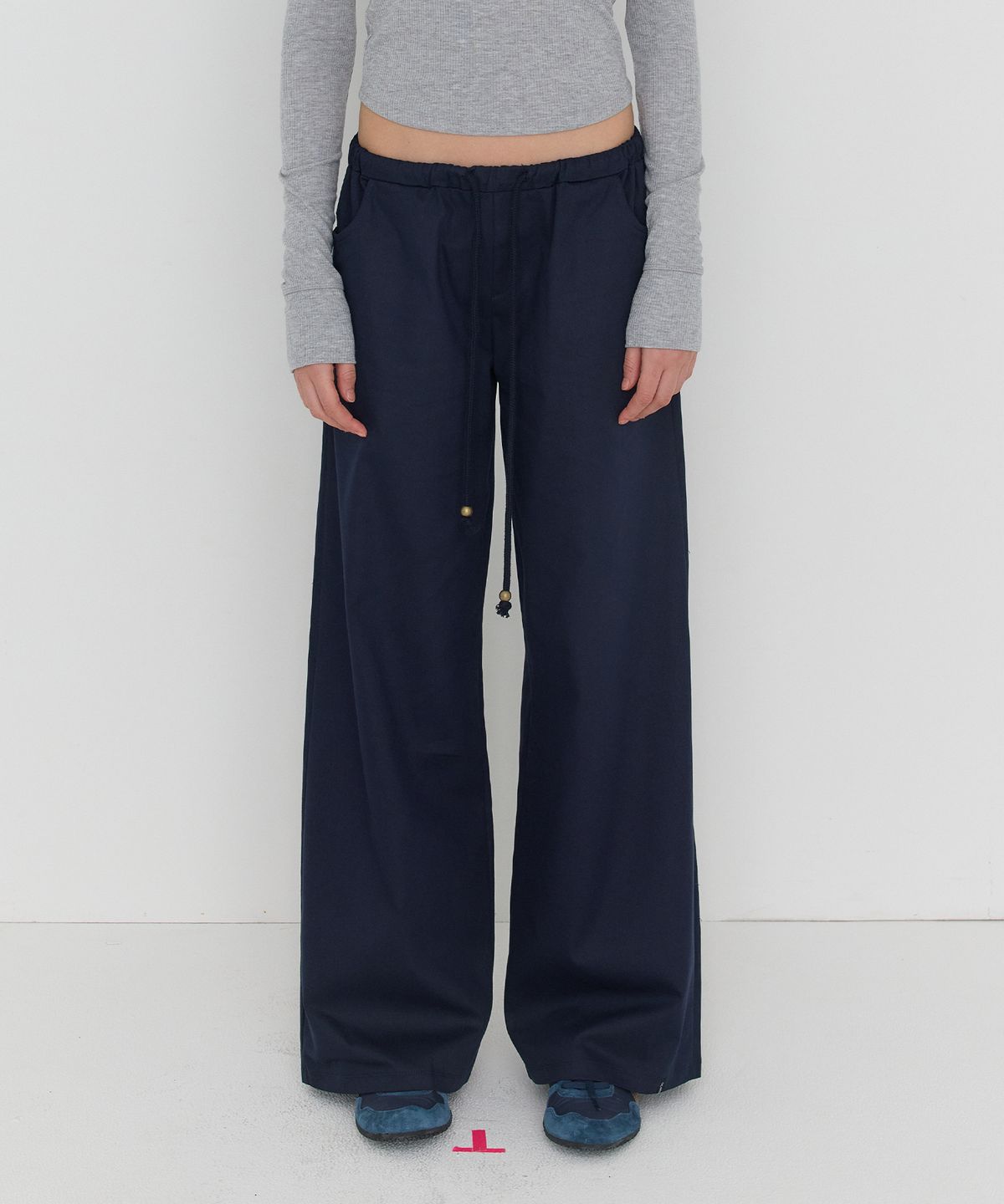 디어스토커(DEARSTALKER) ADEL LOW WAIST STRING COTTON PANTS - NAVY