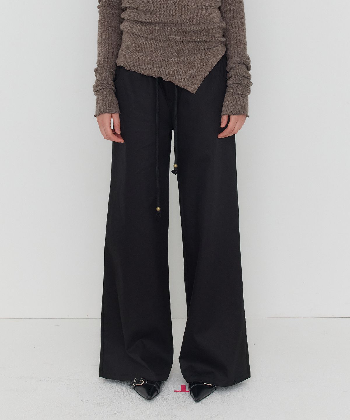 디어스토커(DEARSTALKER) ADEL LOW WAIST STRING COTTON PANTS - BLACK