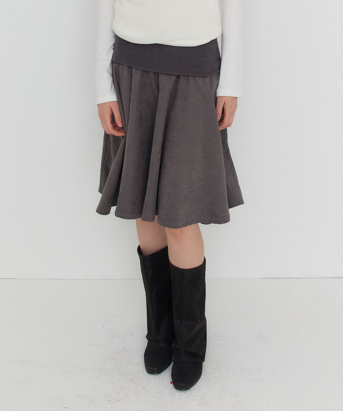 디어스토커(DEARSTALKER) CECIL SWAY FLARED SKIRT - 2 COLOR