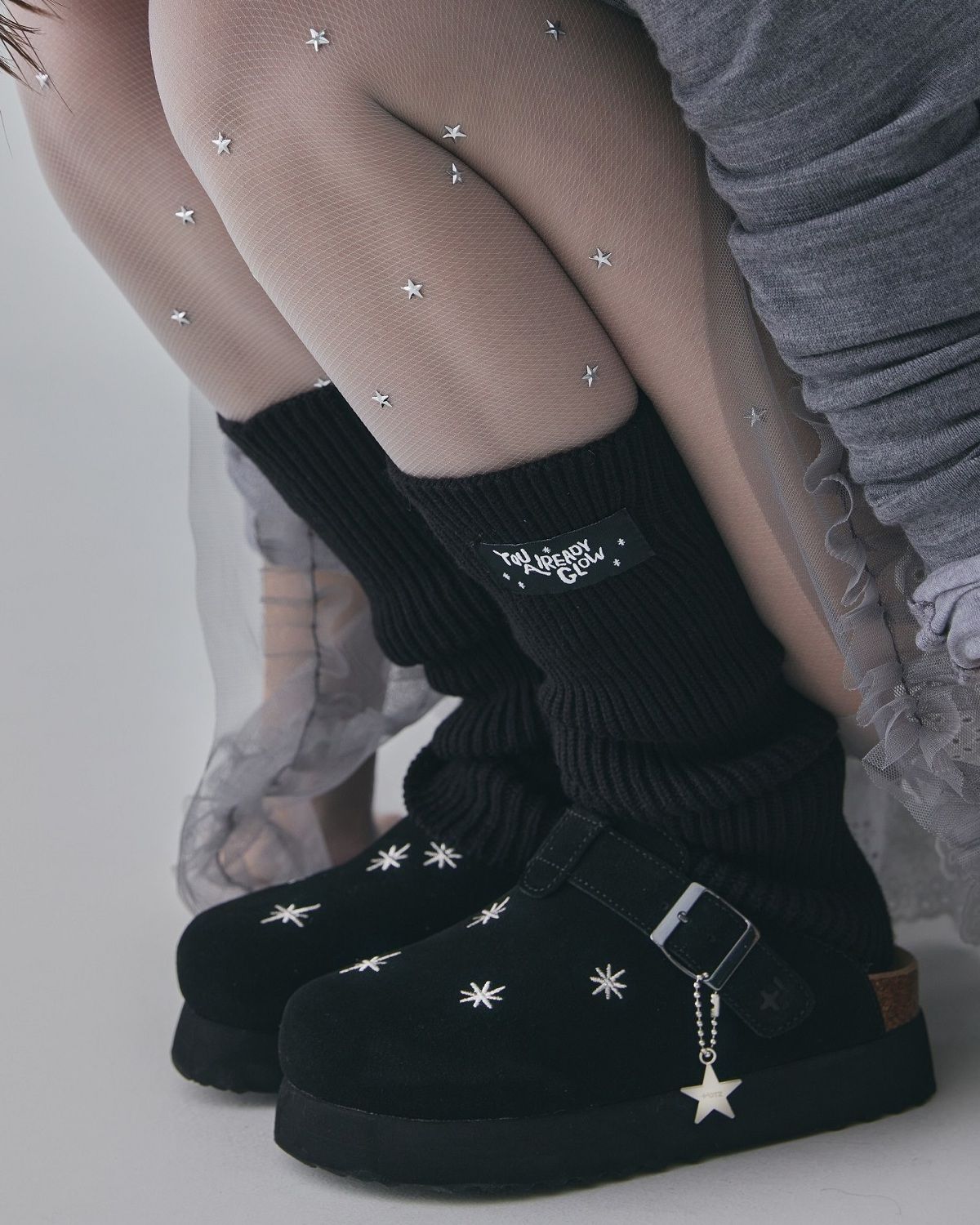 MUSINSA公式 | OTZ [オッチxロパソウル] トフィスエードクロッグ