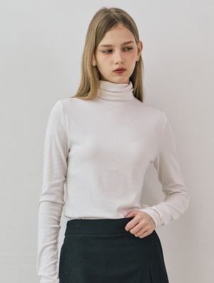 Daily angora turtleneck t-shirt - ivory