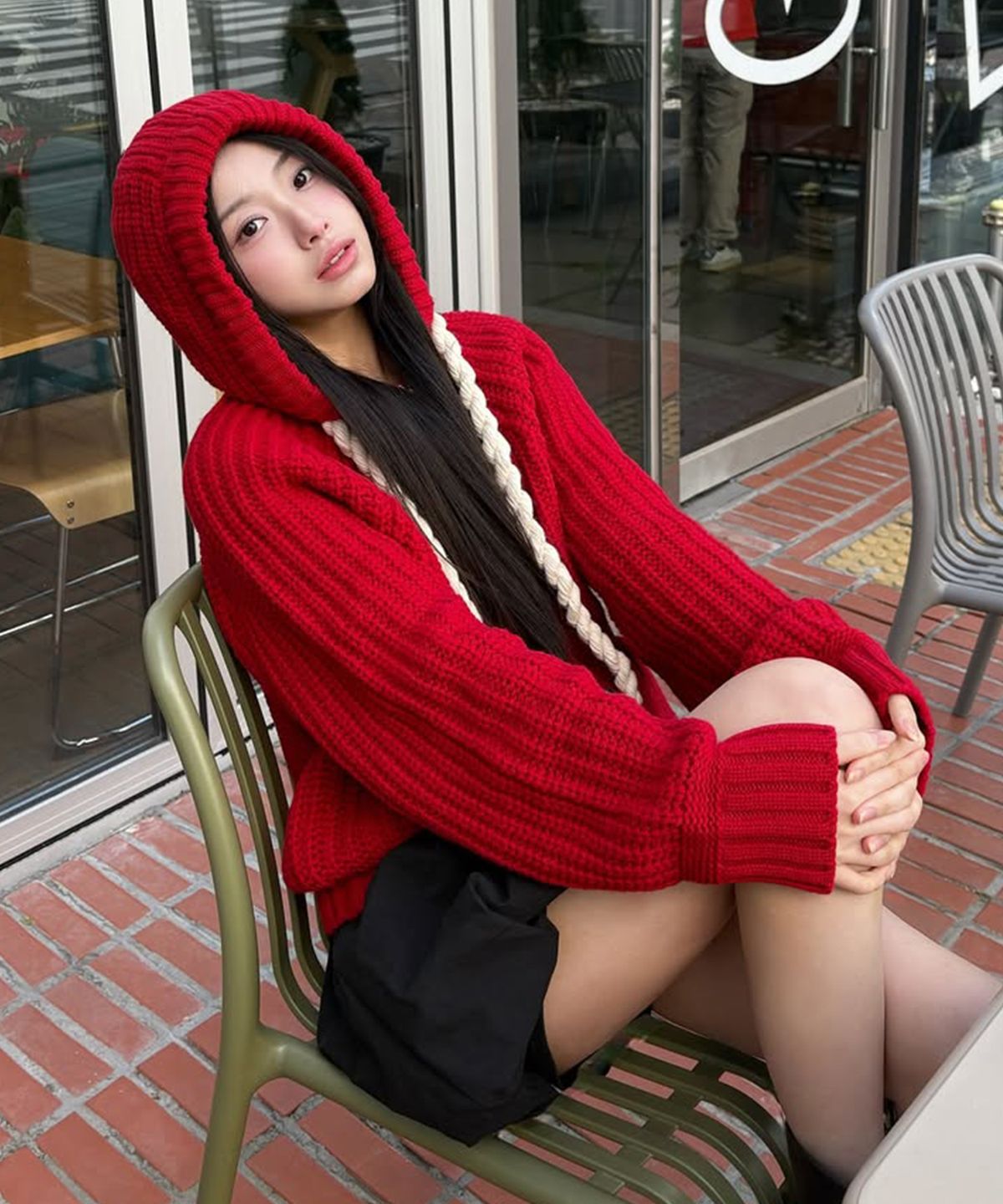 유희(YOUHEE) ROPE HOOD ZIP-UP KNIT RED
