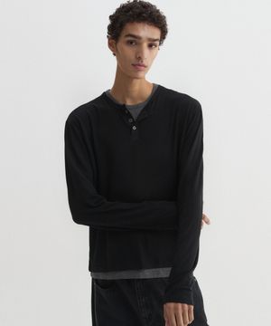 레이어드 헨리넥 롱슬리브 블랙