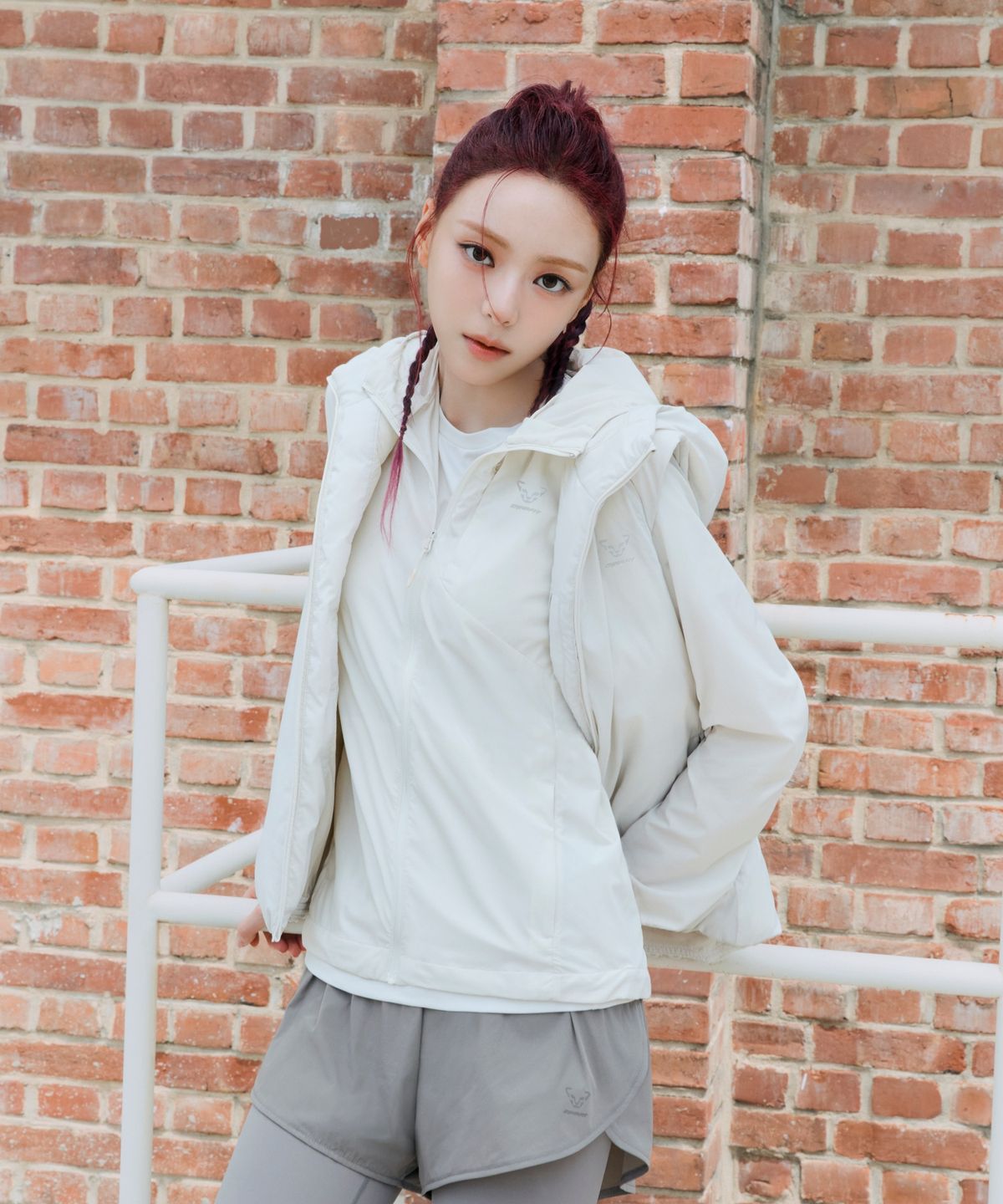 다이나핏(DYNAFIT) TILT (틸트) 여성 패딩 베스트_Vanilla YWW25623W4