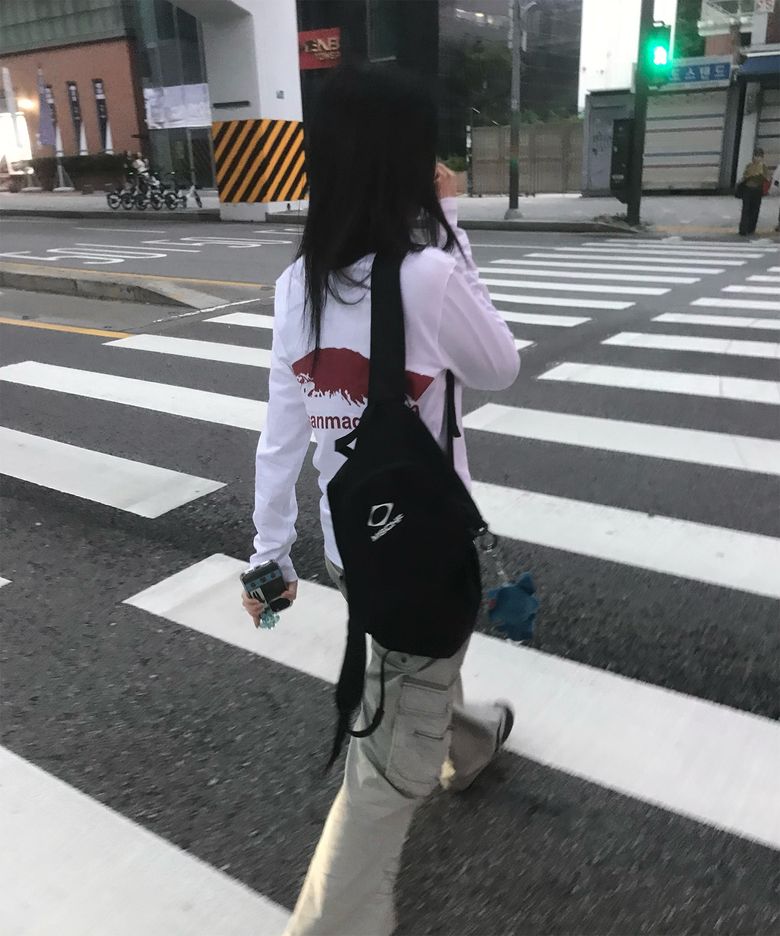 마운틴 롱슬리브 (화이트/레드)