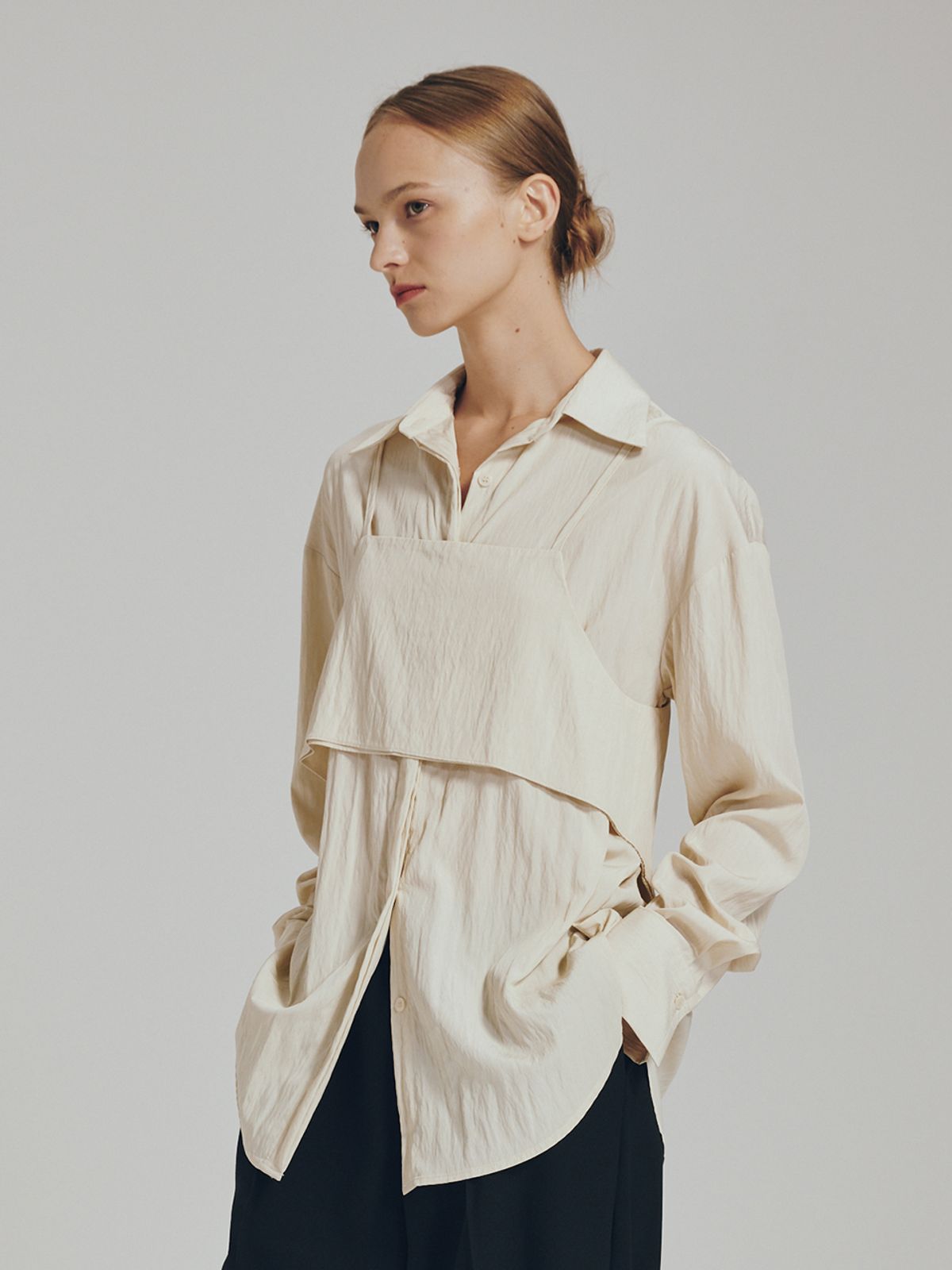 누브(NOUVE) 뷔스티에 블라우스 셋트 - 라이트 베이지 / Bustier Blouse Set - Light Beige