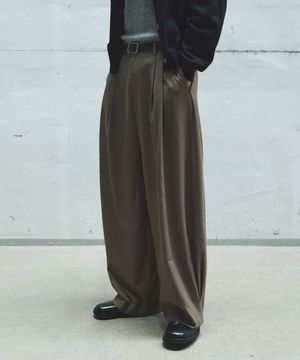 컨투어 다트 코튼 울 슬랙스 - 브라운