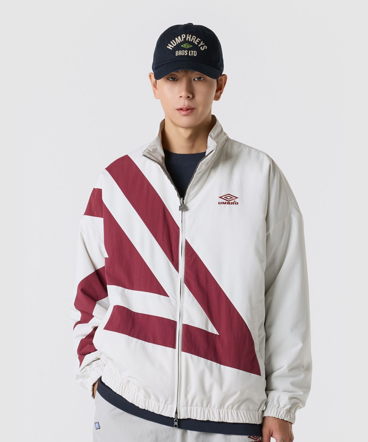 엄브로(UMBRO) HBL 로얄 컬리지 리버서블 패딩 자켓 베이지(UQ323CPJ99)