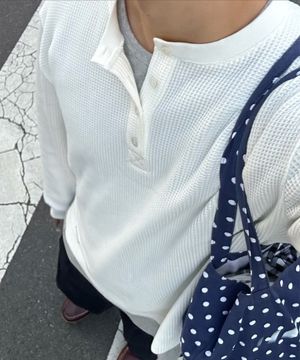 BASIC WAFFLE HENLEY NECK CREAM