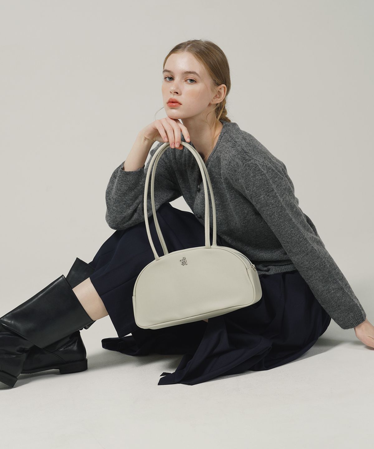 쓰리마인즈(TRM) TRM 리사이클 나일론 볼러백 T51W