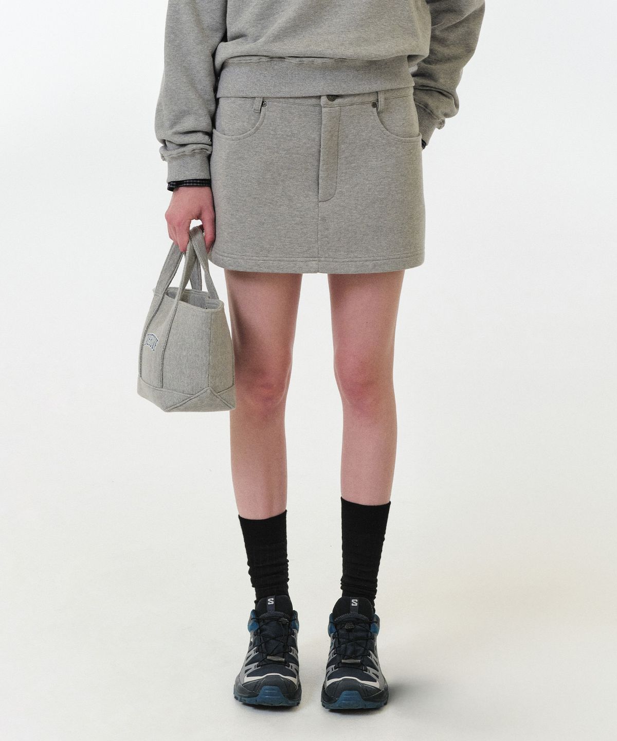 그로브(GROVE) ZOE SWEAT SKIRT PANTS (GREY)