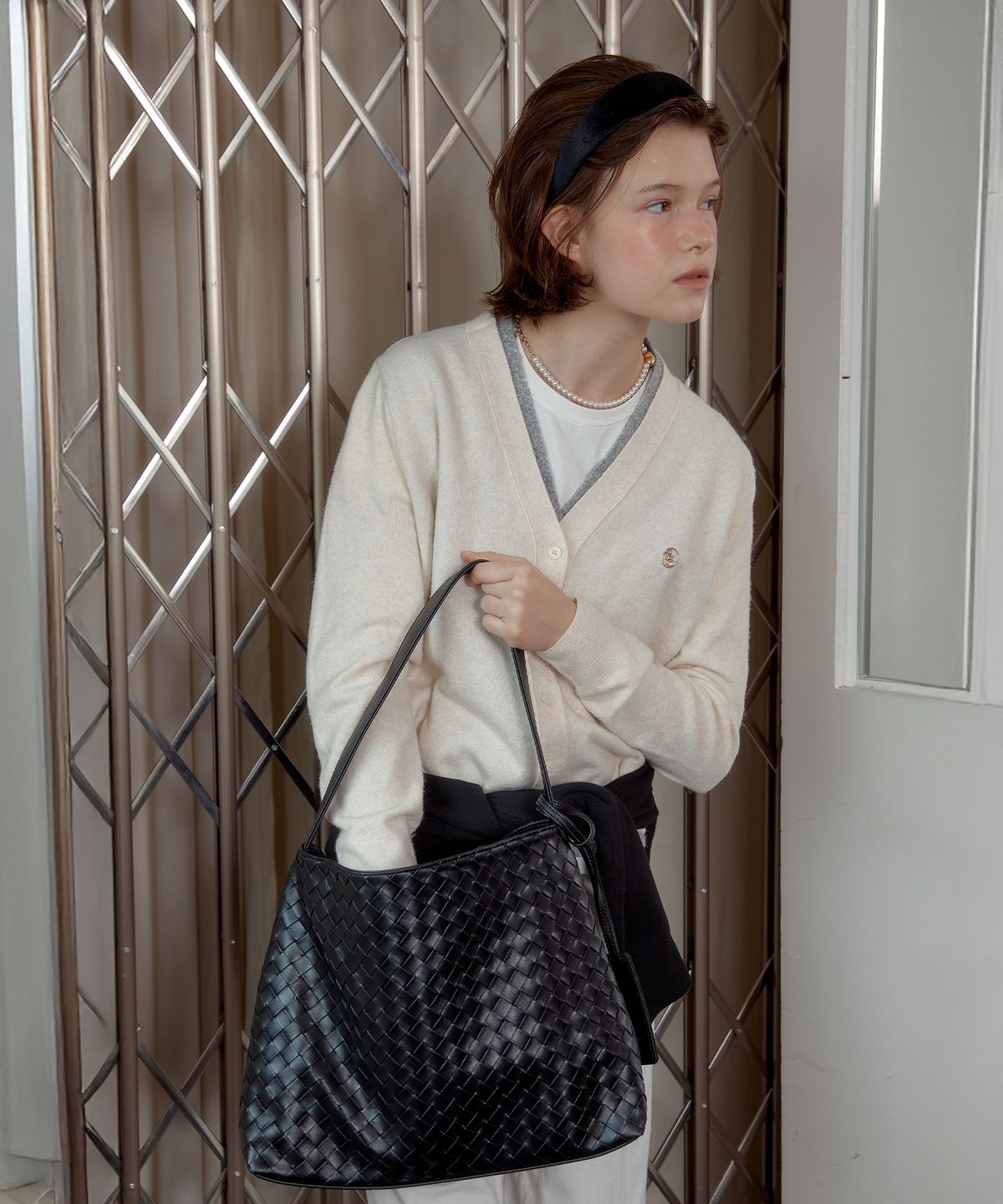 아노에틱(ANOETIC) ANC LAYERED V-NECK CARDIGAN_IVORY