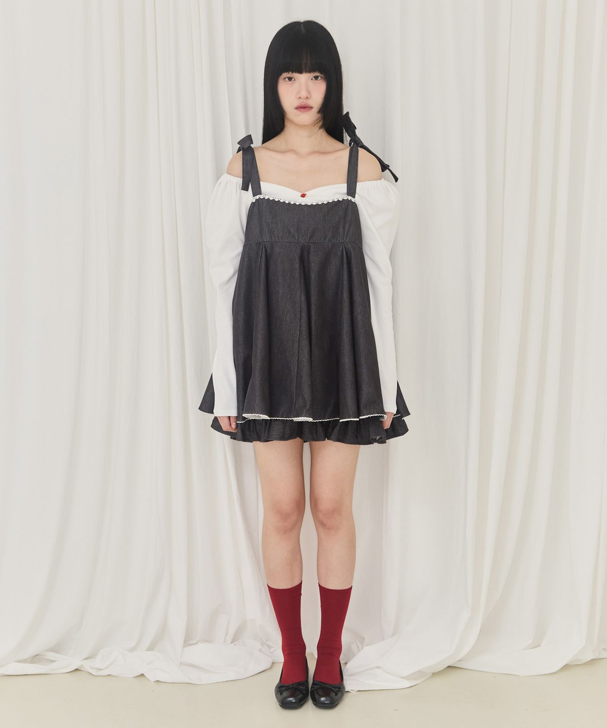 알키알카(ALKI ALKA) Balloon Mini Dress (Black)