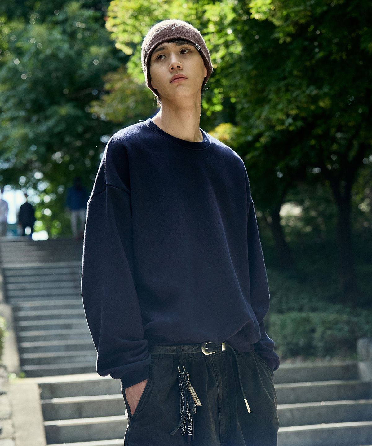 미니멀프로젝트(MINIMALPROJECT) 리파인드 크롭 스웻셔츠 MMT300C-Z   [NAVY]
