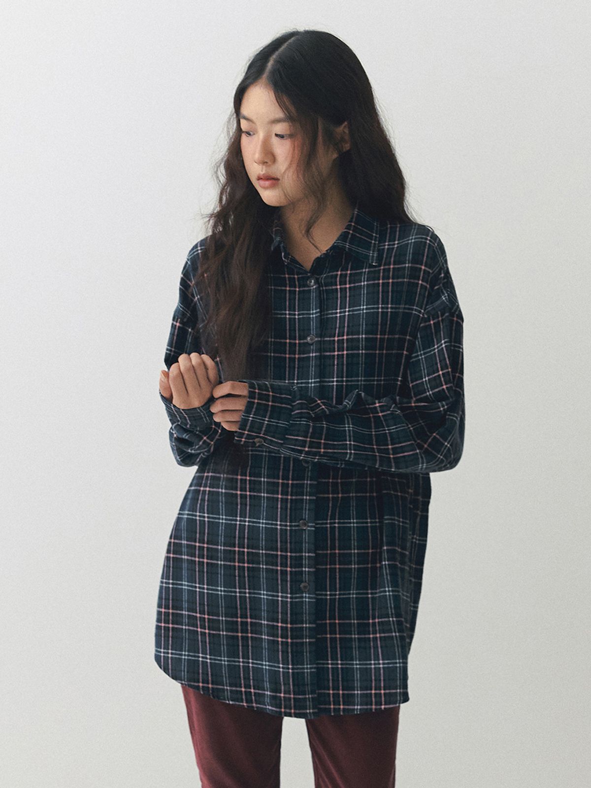 가니송(GANISONG) 캔들 루즈핏 체크 셔츠_네이비