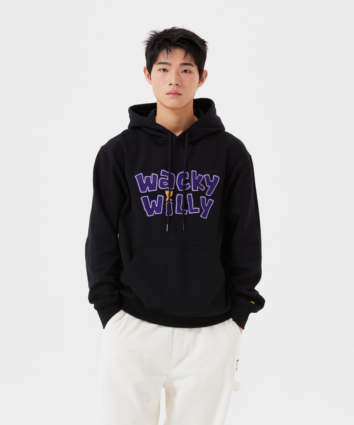 와키윌리(WACKY WILLY) 기모 타이포 그래픽 후드 블랙
