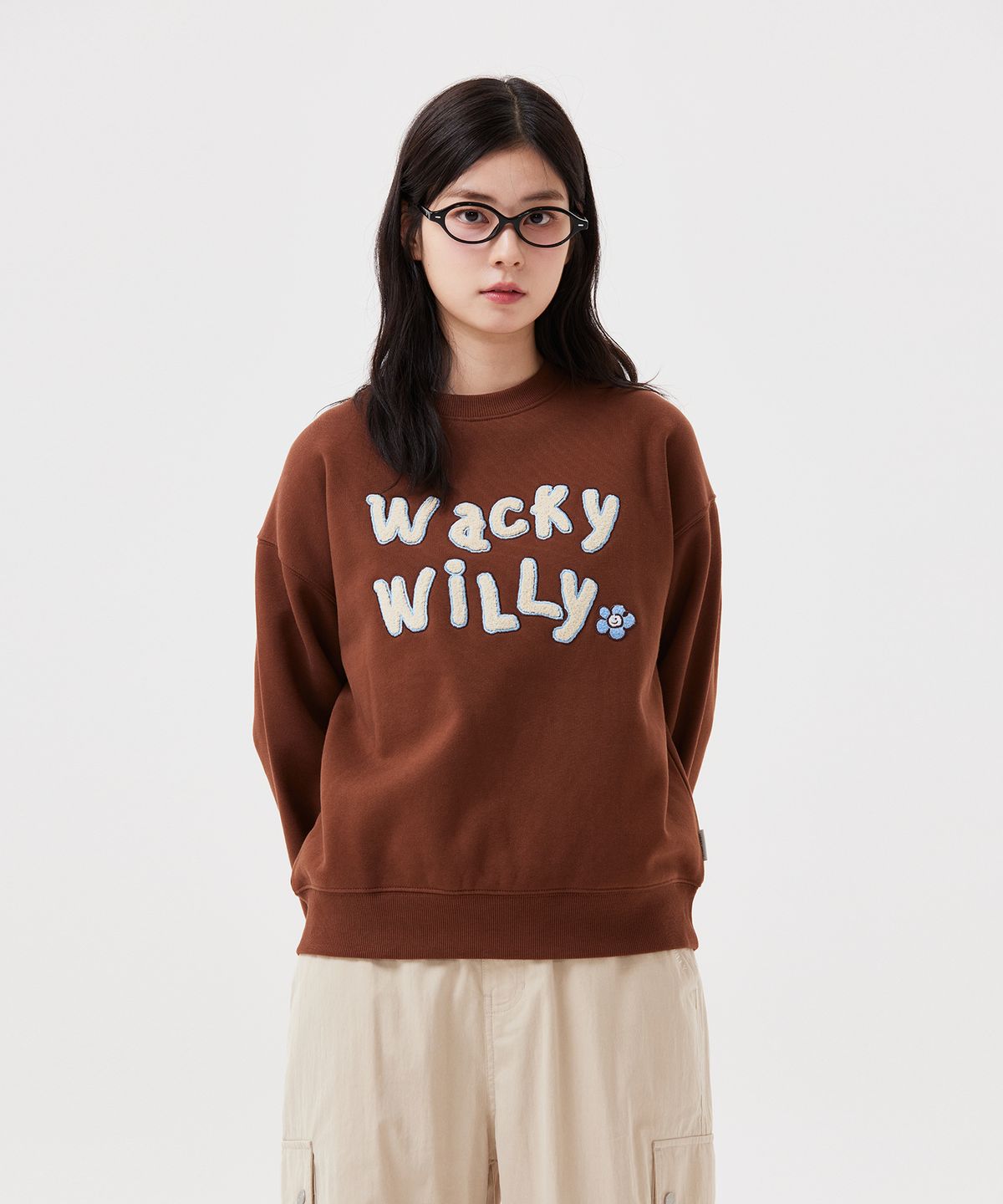와키윌리(WACKY WILLY) 우먼스 부클 맨투맨 브라운