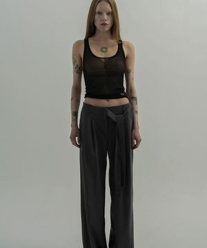 Skinline Sleeveless (BLACK)