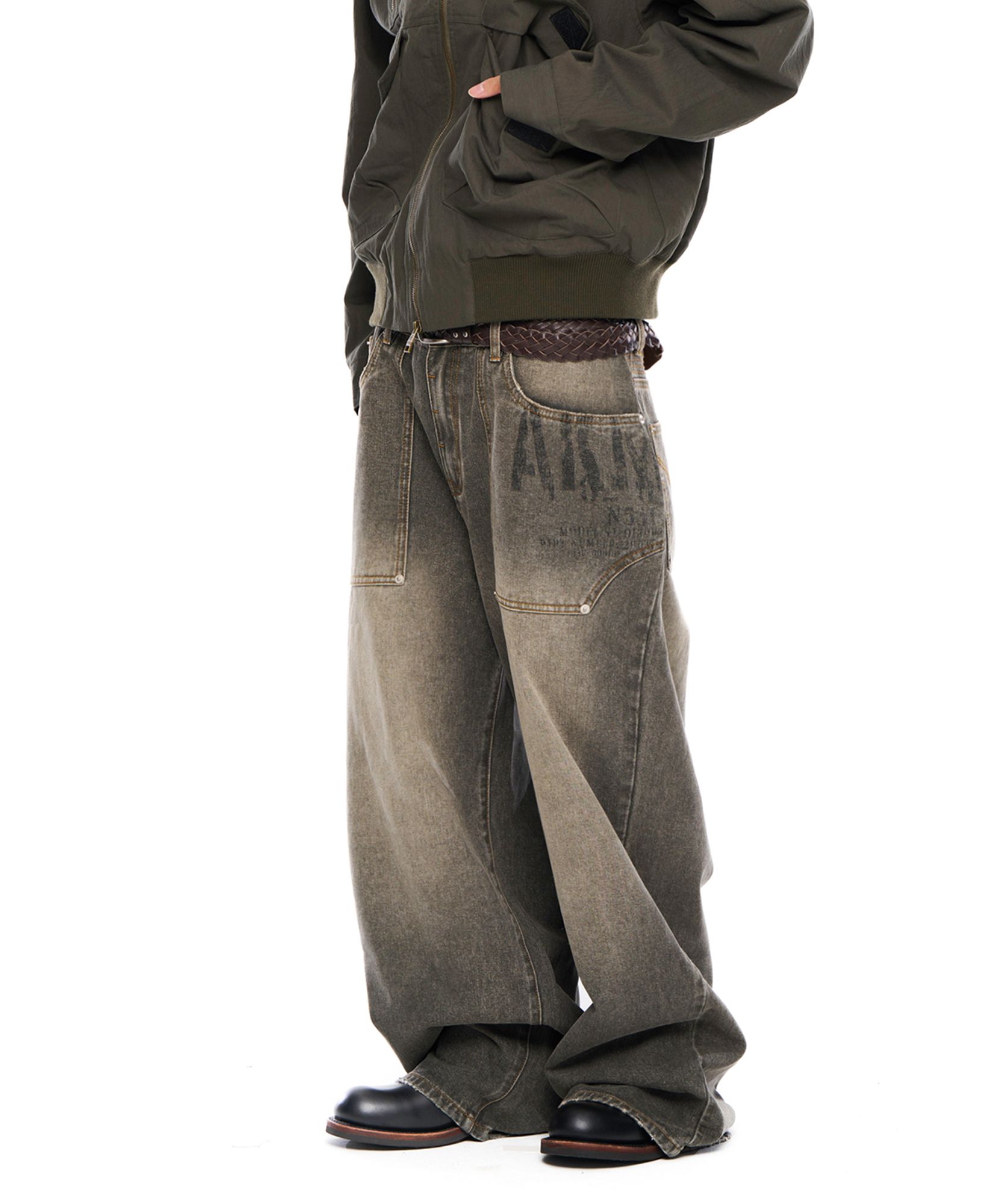MUSINSA公式 | AAKAM Out Pocket Printed Denim Pants (Gray)
