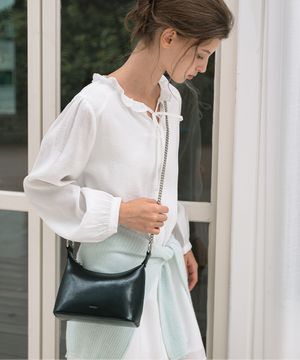 루프드 호보 백 - 블랙