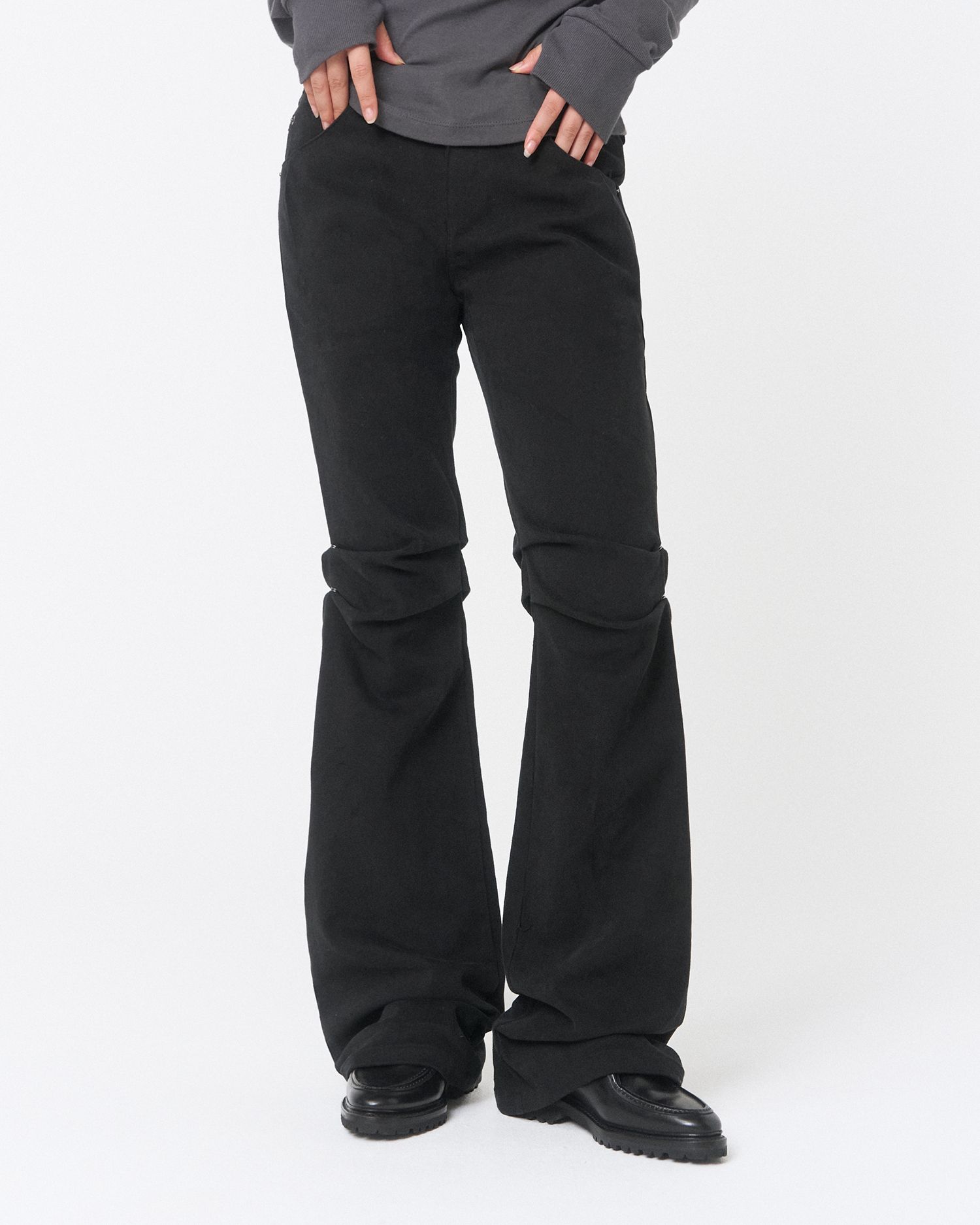 MUSINSA | MISEKI SEOUL Shifted snap pants BLACK