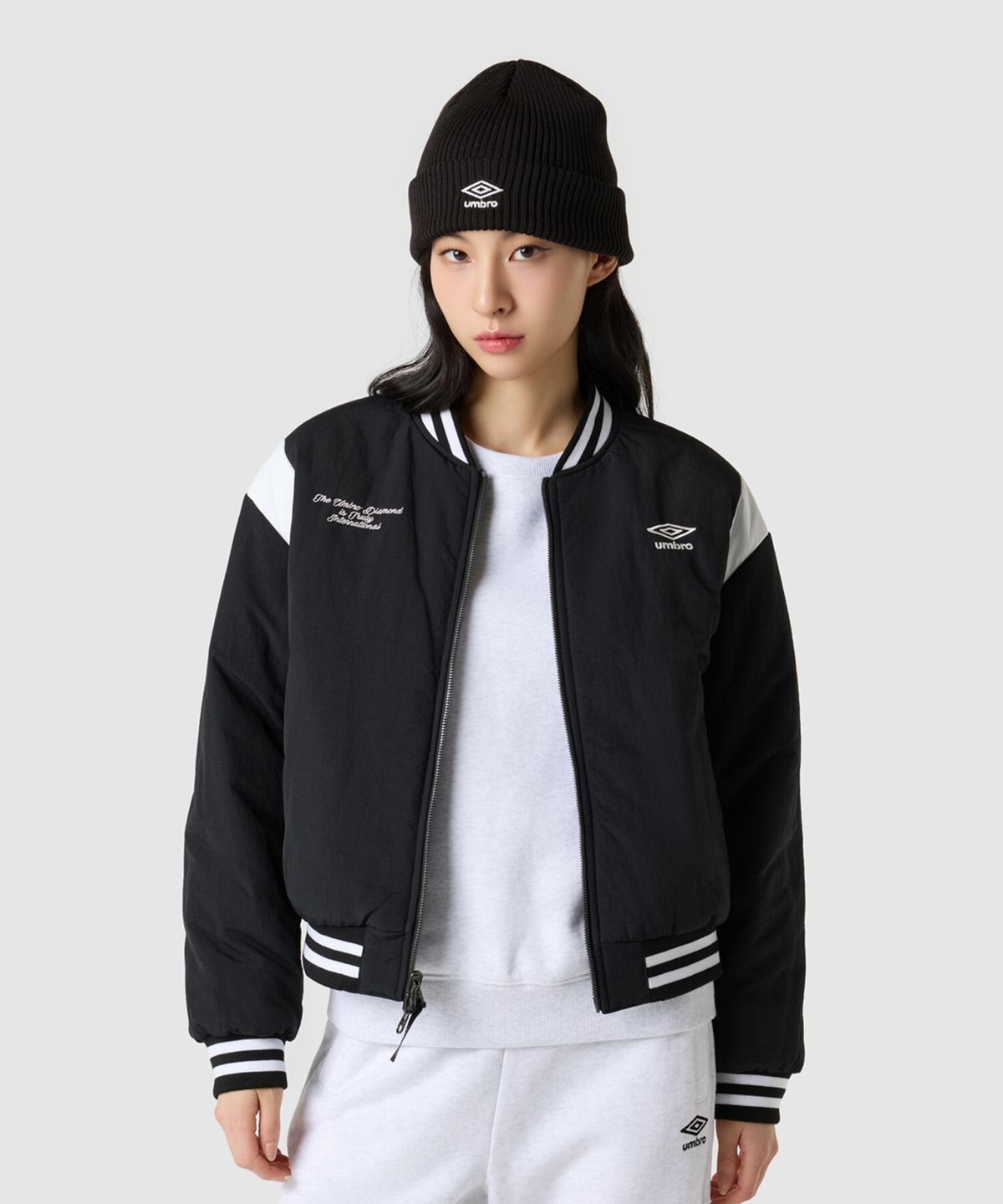 엄브로(UMBRO) 리버시블 봄버 패딩 자켓 블랙(UQ323CPJ93)