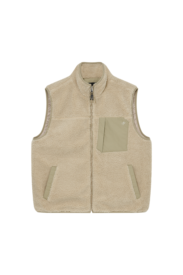 BOA FLEECE PATCH VEST (IVORY)