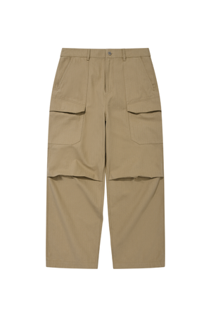 SIDE CARGO POCKET TUCK PANTS (BEIGE)