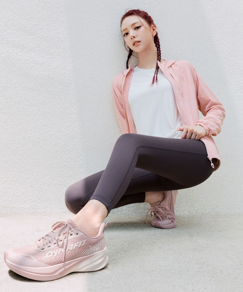 스카이 스피드 넘버원_Greyish Pink YUF25N05P4