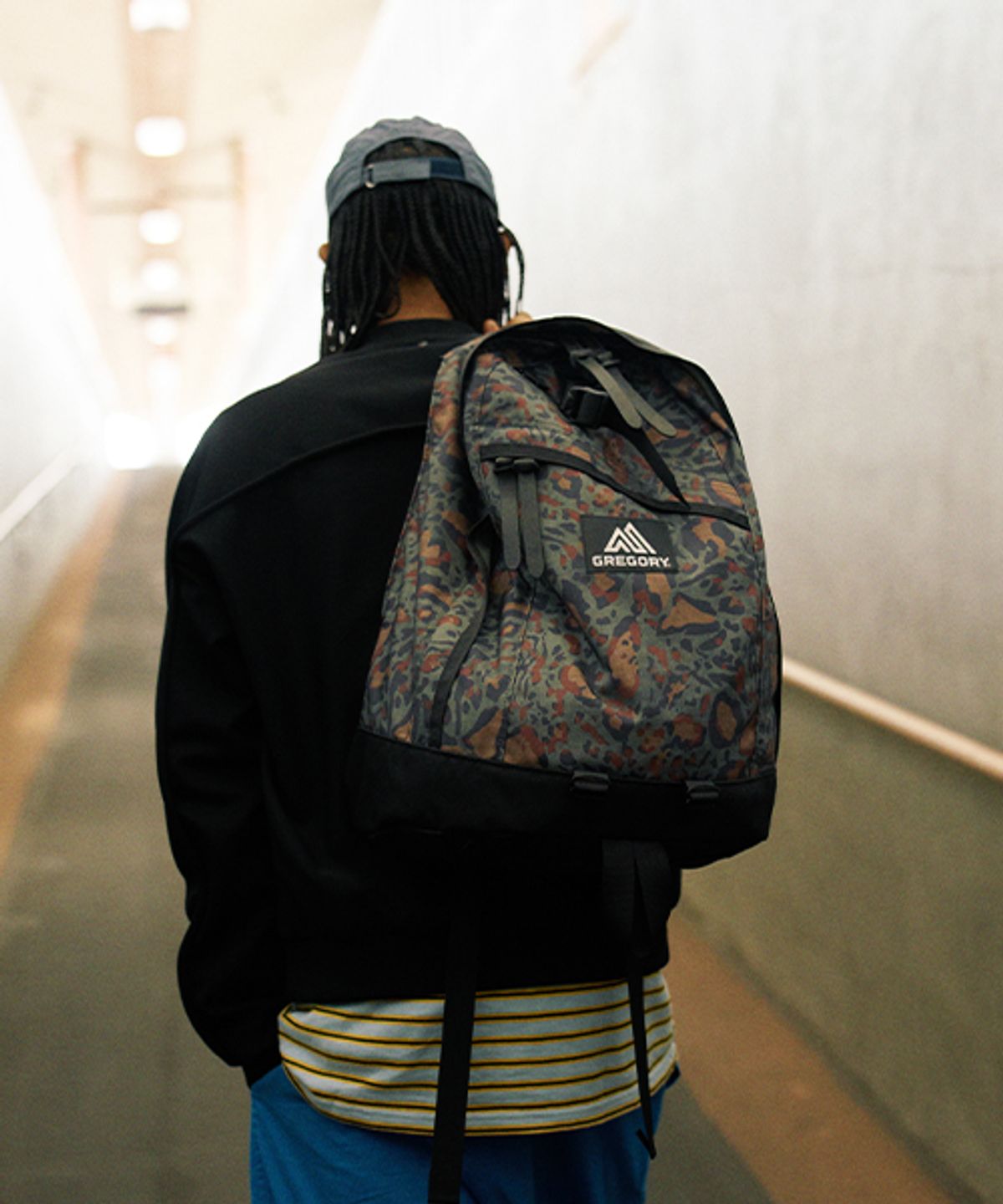 그레고리(GREGORY) 데이팩 - MILITARY LEOPARD (09JS8024) 26L 백팩 - 사이즈 & 후기 | 무신사