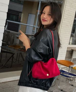 벨라 스웨이드 박스백 레드