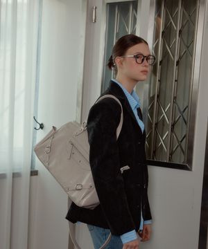 ANC STUD RING BAG_IVORY