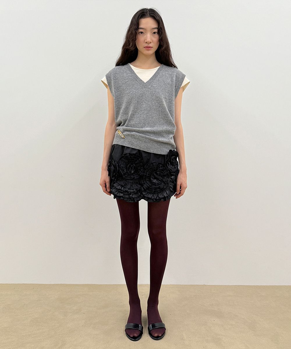 SINOONシヌーン Rose Frill Mini Skirt ブラック 美品 MUSINSA公式 | SINOON Rose Frill Mini Skirt (Black)
