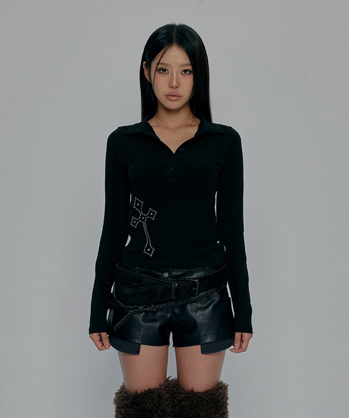 길라아카이브(GILAARCHIVE) CROSS BUTTON COLLAR LONG SLEEVE_BLACK