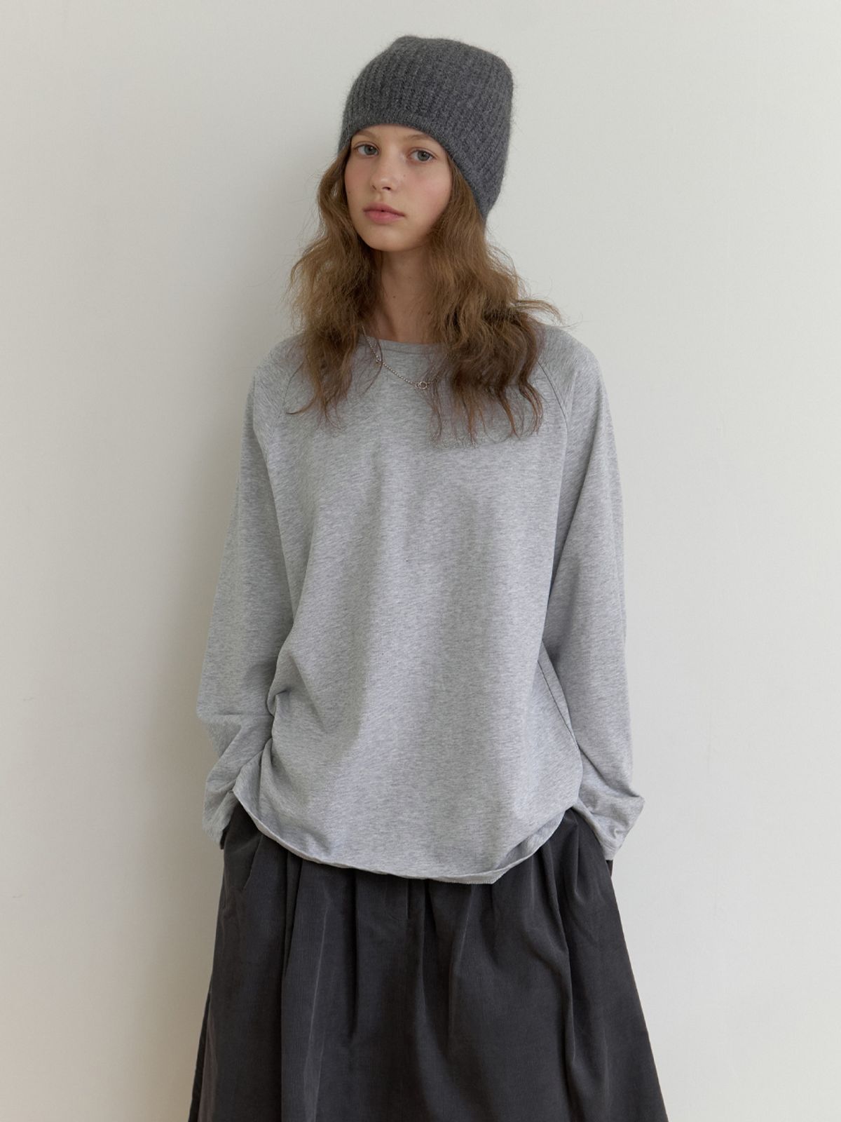 더미튼(THEMITTEN) Basin raglan t-shirt (gray)
