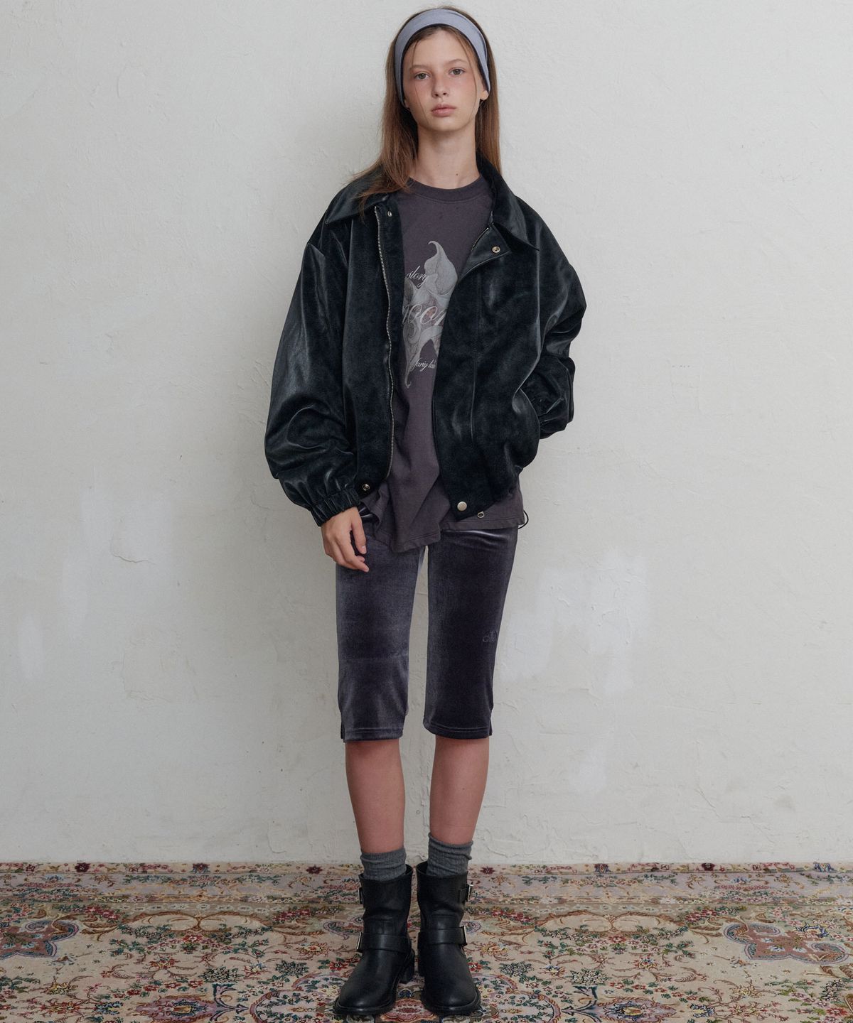 무니쉬(MOONISH) Moon velour capri pants (Midnight grey)