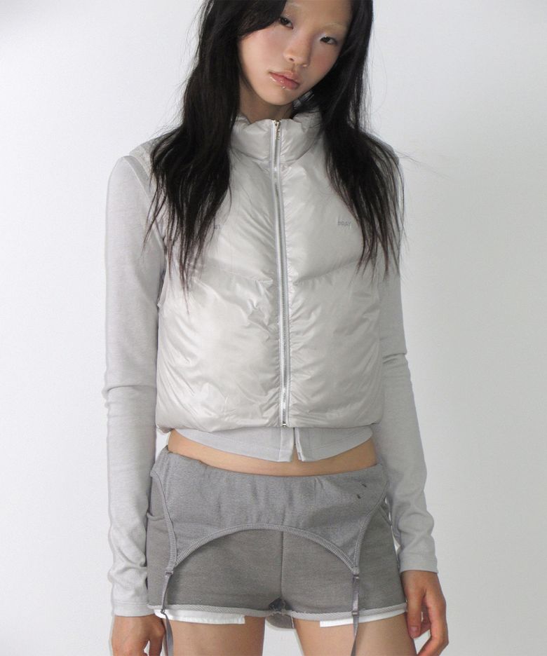 Pray Puff Vest / Grey