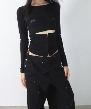 Hooked Cutout Top / Black