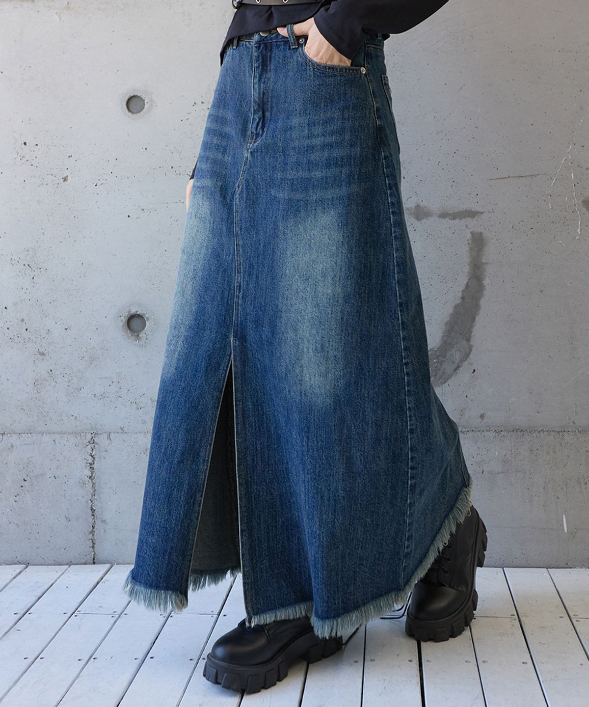 렌세(RENSE) Cutting Denim Long Skirt Blue