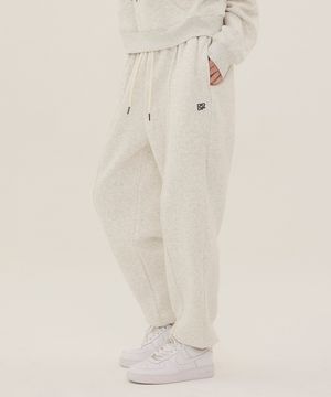 DGDP 스퀘어 조거 트레이닝 팬츠_오트밀