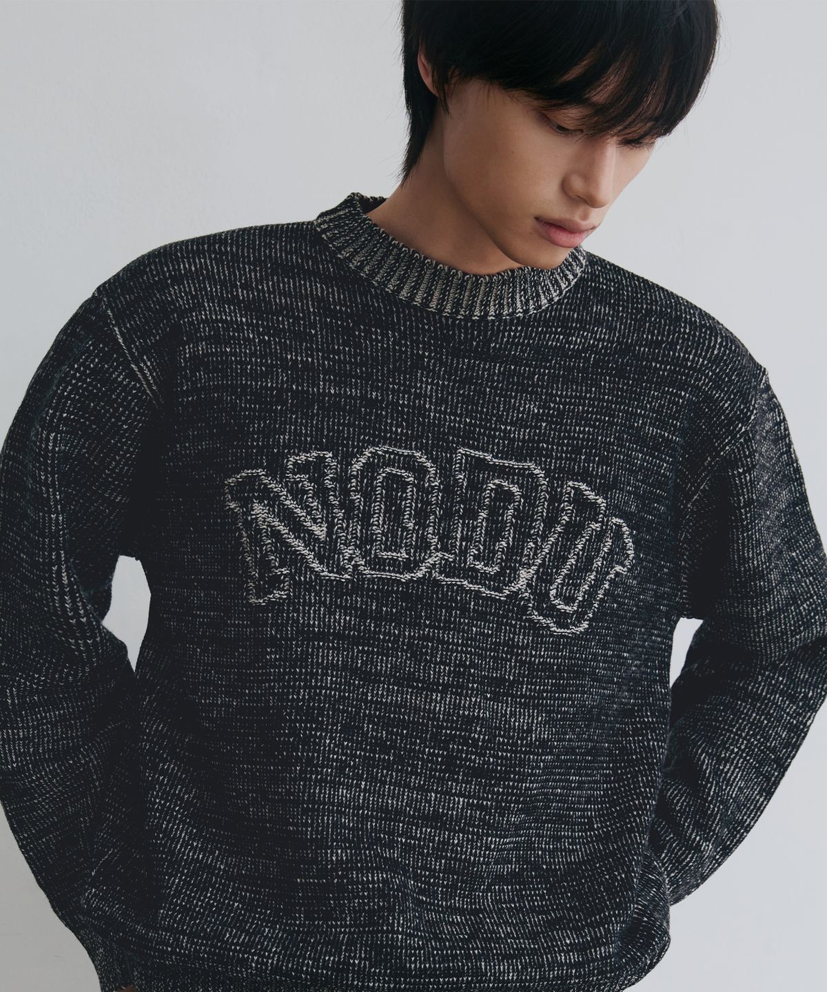 노드유(NODU) 로고링 라운드 니트 [블랙]