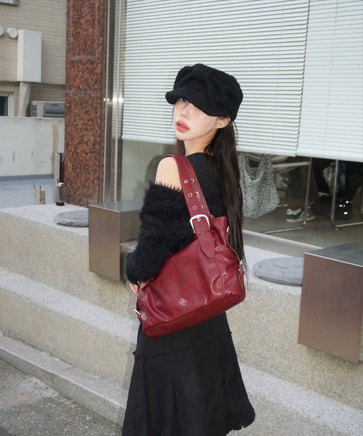 히어리(HEEARI) 비비 버클 숄더백_버건디