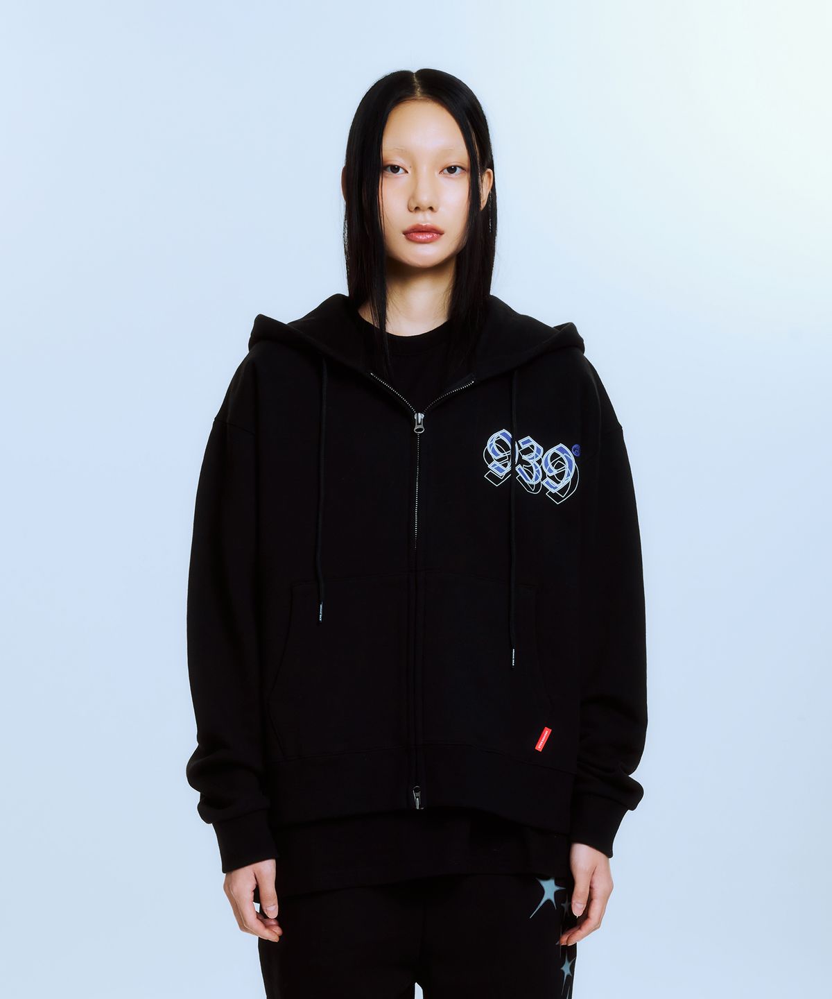 아카이브 볼드(ARCHIVE BOLD) UNDEFEATED HOOD ZIP-UP (BLACK)