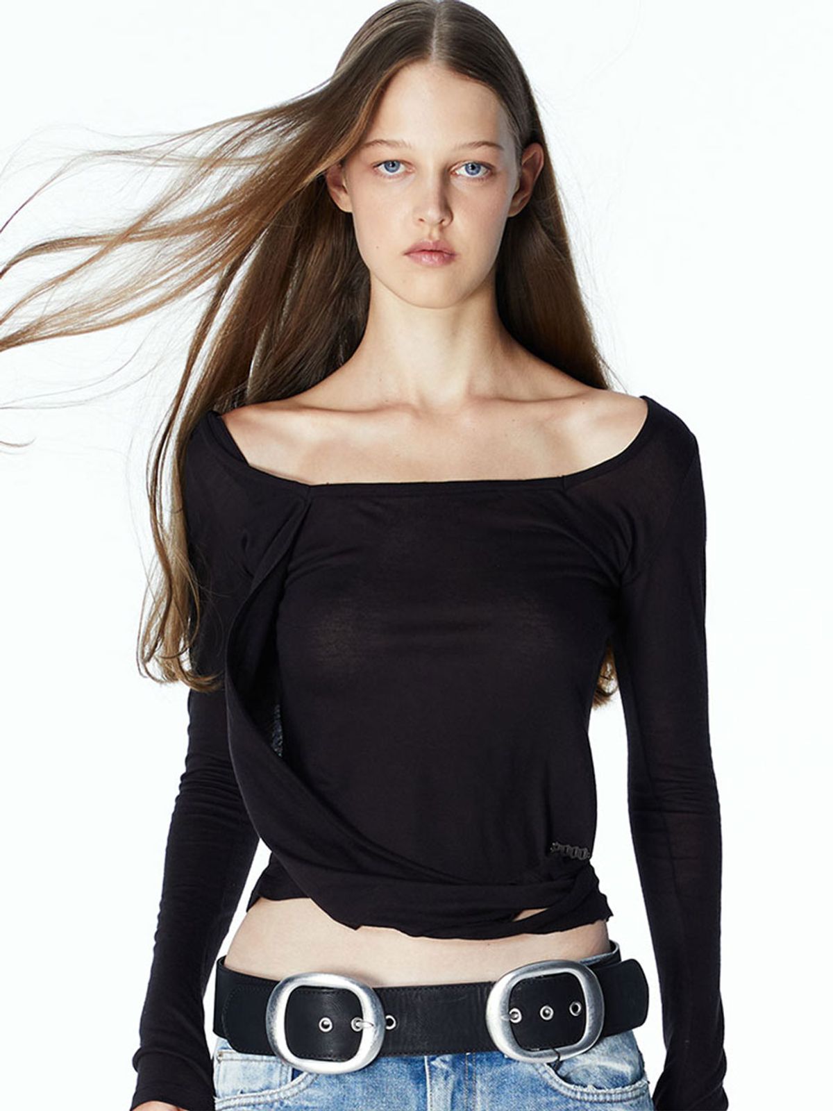 2000아카이브스(2000ARCHIVES) KAIA DRAPED TOP (BLACK)