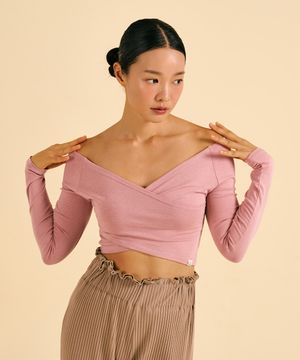 Nitya V-neck cover up (Rose quartz)