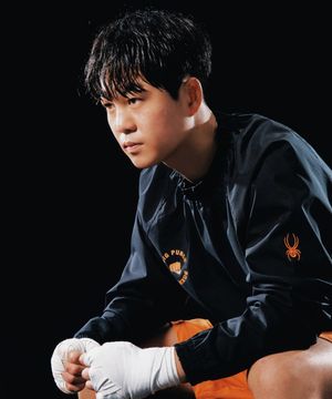 남성 BIG PUNCH BOXING CLUB 우븐 맨투맨 땀복 티셔츠 SPJFCNRL207MBLK