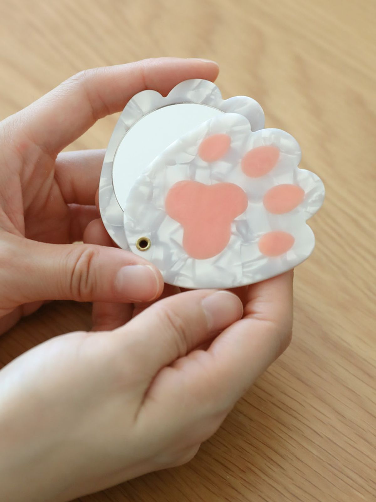 쿠쿠수제뜨(COUCOU SUZETTE) Cat Paw Mirror