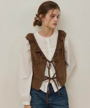 Suede ruffle line ribbon vest - brown