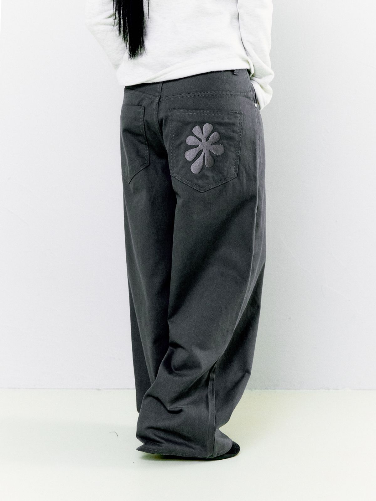 오피쉬(OAFISH) OAF LOGO COTTON PANTS, CHARCOAL